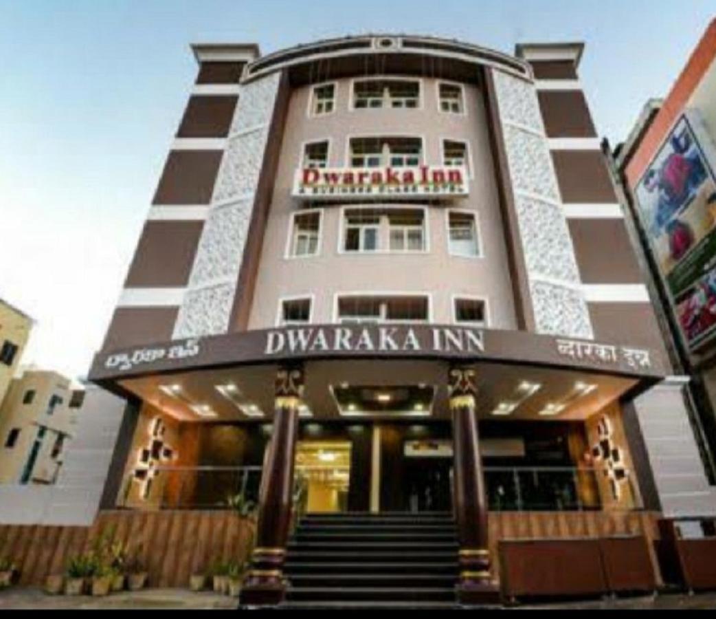Dwaraka Inn Visakhapatnam Esterno foto
